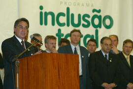 Governador Germano Rigotto participa do lançamento do Programa de Inclusão Social. Autor: Nabor Goulart