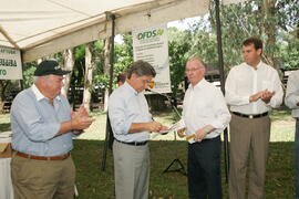 Germano Rigotto participa do lançamento da campanha de Vacinação contra Febre Aftosa em Eldorado do Sul. Autor: Ivan de Andrade