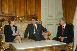 Governador Germano Rigotto recebe embaixadora da Costa Rica, Sara Gloobe. Autor: Paulo Dias