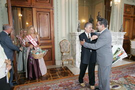 Governador em exercício, Antônio Hohlfeldt, recebe convite para a 33ª Festa do Figo em Nova Petrópolis. Autor: Ivan de Andrade