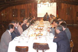 Governador Germano Rigotto em café da manhã com bancadas de sustentação ao governo. Autor: Paulo Dias