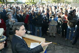 Imagem de Gabinete Germano Rigotto, dia 14/04/2003, horário 09:01. Autor: Nabor Goulart