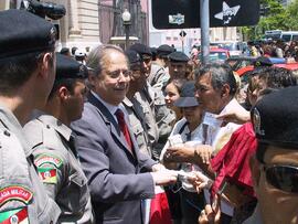 Chegada do Ministro da Casa Civil, José Dirceu. Autor: Ivan de Andrade