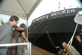 Governador em exercício, Antônio Hohlfeldt, durante batismo do navio N/M Germano Becker - Navegação Aliança. Autor: Paulo Dias