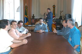 Imagem de Gabinete Germano Rigotto, dia 27/02/2003, horário 15:12. Autor: Ivan de Andrade