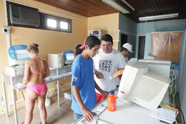 Programa Internet na Praia, desenvolvido pela Secretaria da Ciência e Tecnologia em parceria com a Procergs, oferece aos veranistas e moradores do Litoral Norte gaúcho acesso à internet. Autor: Itamar Aguiar