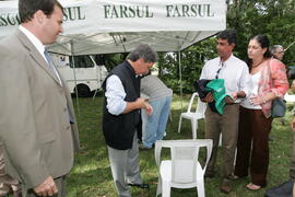 Germano Rigotto participa do lançamento da campanha de Vacinação contra Febre Aftosa em Eldorado do Sul. Autor: Ivan de Andrade